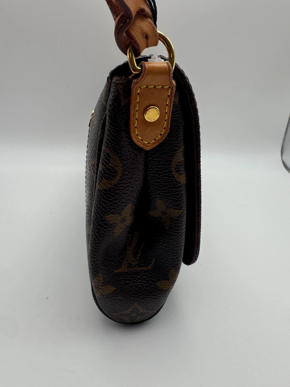 Louis Vuitton Monogram Canvas Shoulder Bag Brown LV Flap Crossbody Handbag Gold