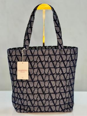 Valentino Garavani VLogo Denim Tote Bag Blue Large Designer Shoulder Bag – additional photo 2