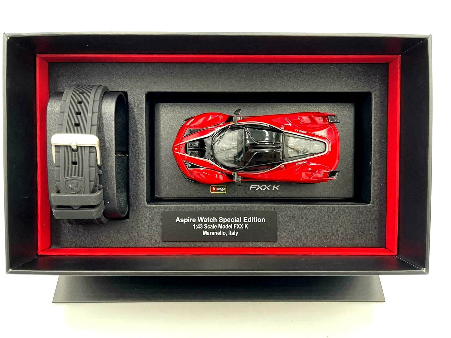 Ferrari Men's Aspire Watch with Black Silicone Strap & Scale Model FXX K