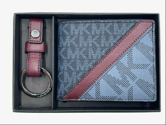 Michael Kors Gifting Slim Wallets With Keychain Set